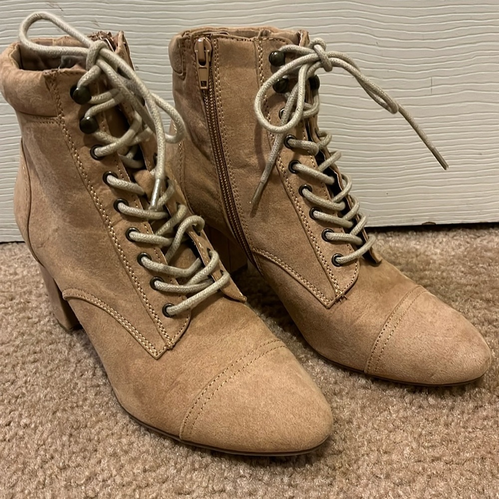 SOLD🚫Madden Girl Boots